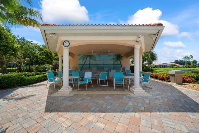 542 MISTY PINE DRIVE, Venice, FL 34292