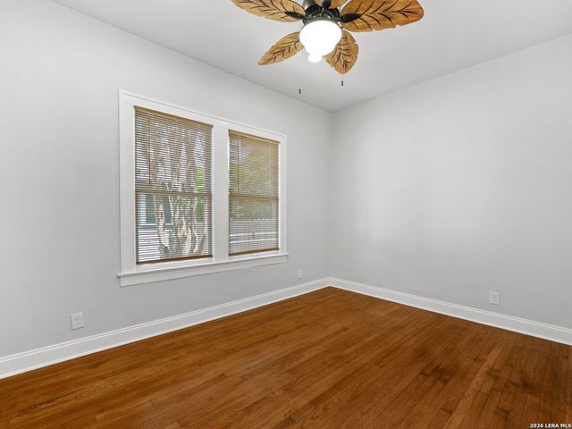 1938 W Magnolia Avenue, San Antonio, TX 78201