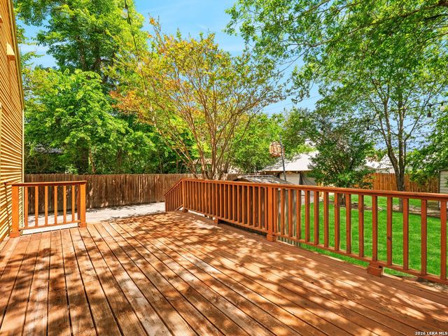 1938 W Magnolia Avenue, San Antonio, TX 78201