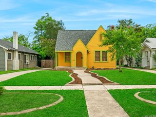 1938 W Magnolia Avenue, San Antonio, TX 78201