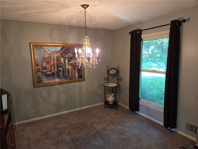 12836 Saint Andrews Drive, Kansas City, MO 64145