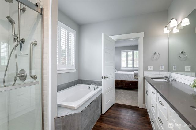 1502 12th Avenue SE, Puyallup, WA 98372