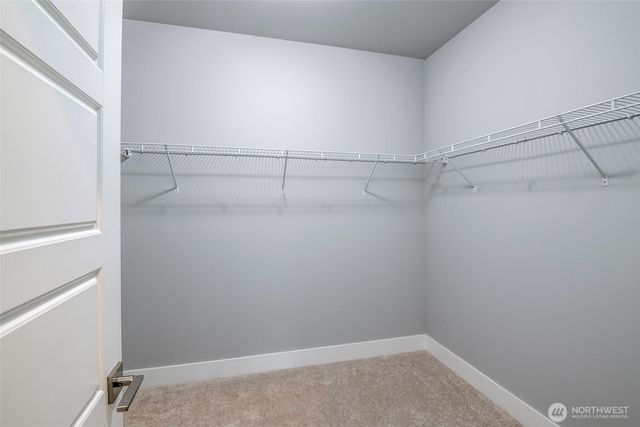 1502 12th Avenue SE, Puyallup, WA 98372