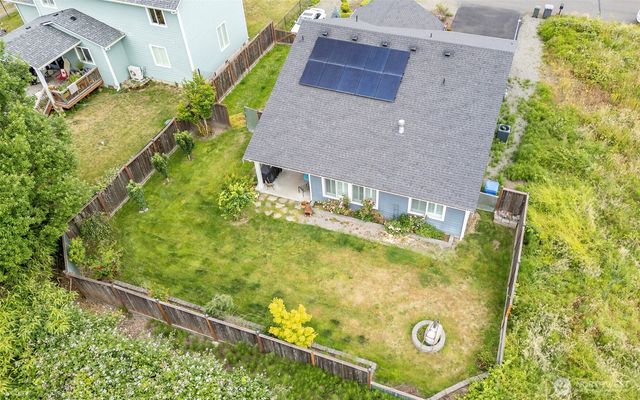 1502 12th Avenue SE, Puyallup, WA 98372