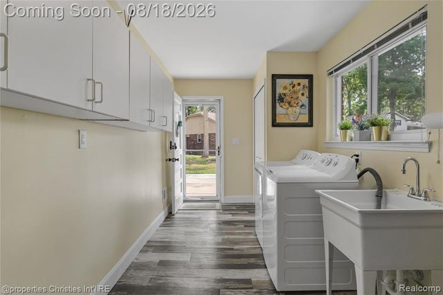 5805 Glen Eagles Drive, West Bloomfield, MI 48323
