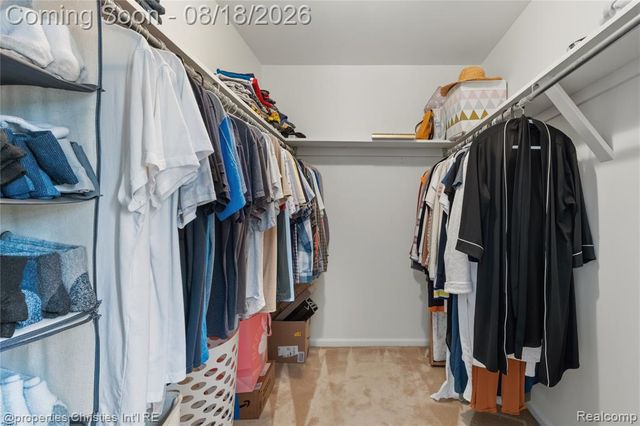 5805 Glen Eagles Drive, West Bloomfield, MI 48323