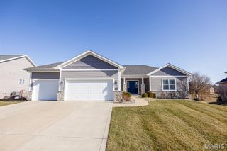 505 Lake Vista Way, O'fallon, IL 62269