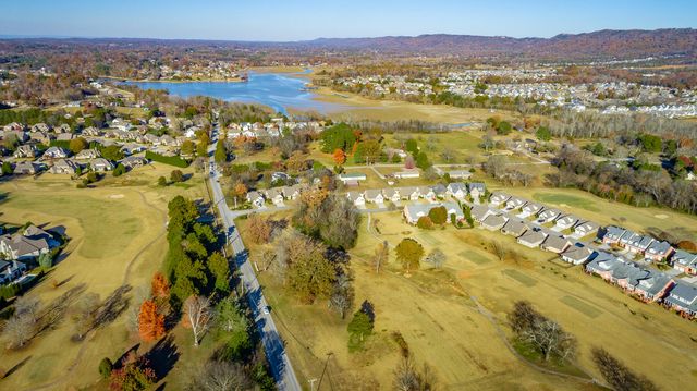 8185 Double Eagle Court, Ooltewah, TN 37363