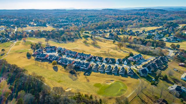 8185 Double Eagle Court, Ooltewah, TN 37363