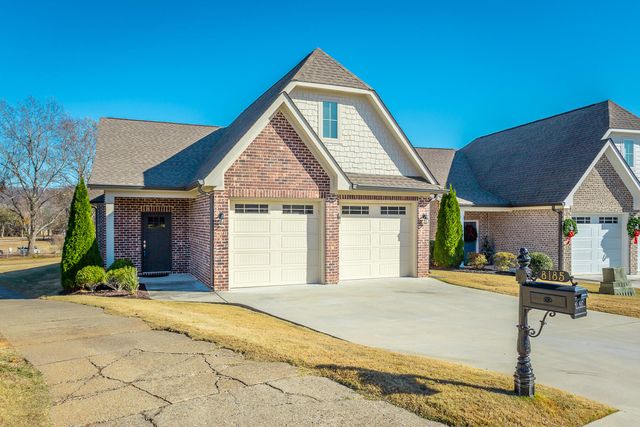 8185 Double Eagle Court, Ooltewah, TN 37363