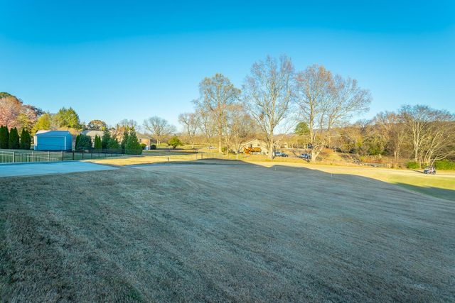 8185 Double Eagle Court, Ooltewah, TN 37363