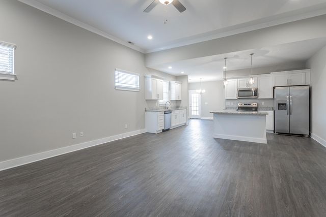 8185 Double Eagle Court, Ooltewah, TN 37363