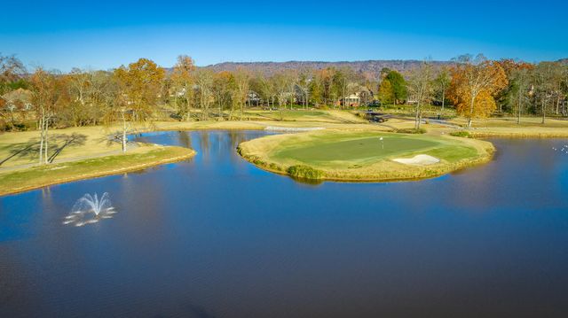 8185 Double Eagle Court, Ooltewah, TN 37363