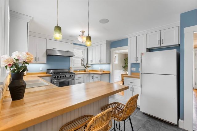 112 Cross Street, Belmont, MA 02478