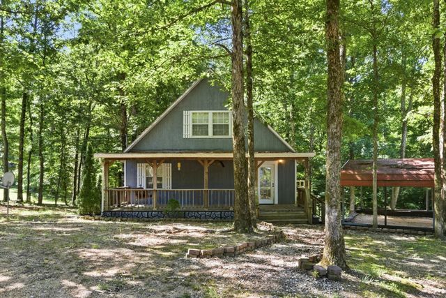 166 Outback Rd, Lobelville, TN 37097