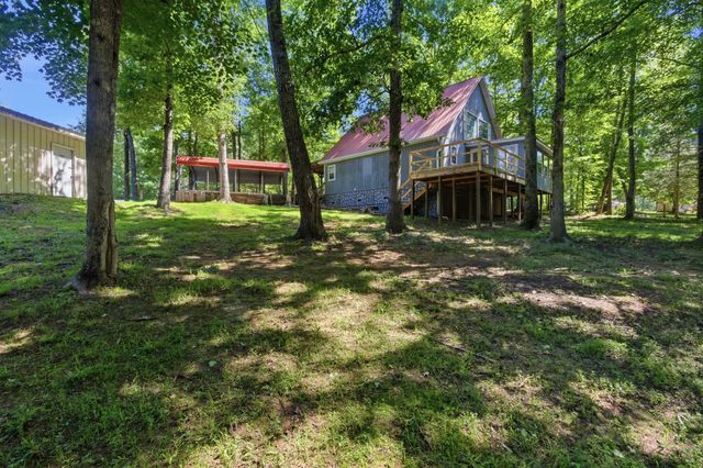 166 Outback Rd, Lobelville, TN 37097