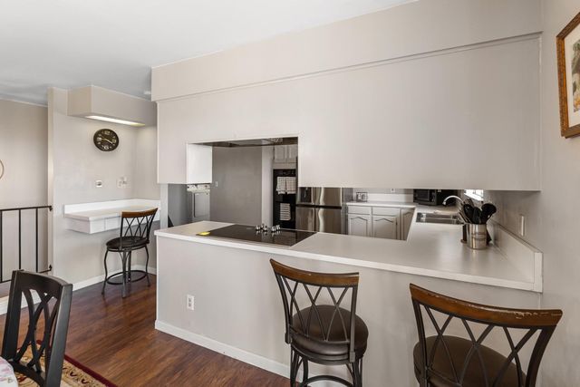 3460 Lakeview Dr, Ione, CA 95640