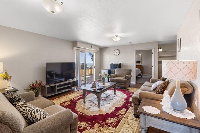 3460 Lakeview Dr, Ione, CA 95640