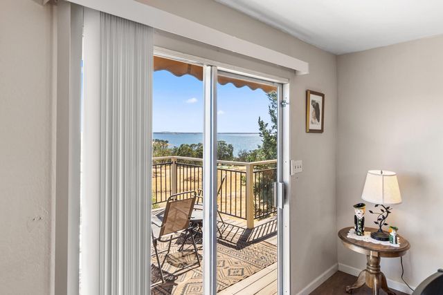 3460 Lakeview Dr, Ione, CA 95640