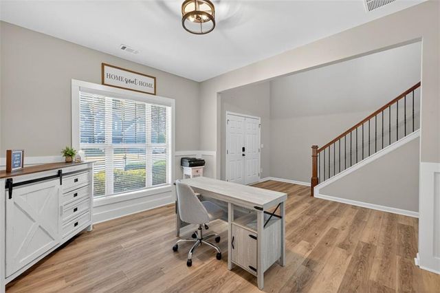 748 HAWKINS CREEK Drive, Jefferson, GA 30549