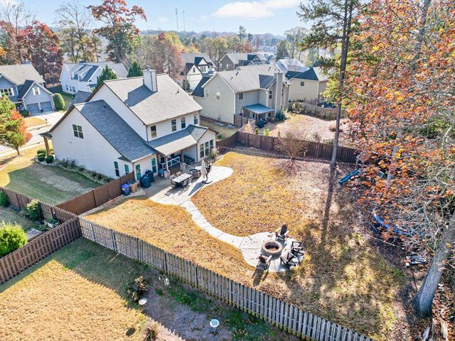 748 HAWKINS CREEK Drive, Jefferson, GA 30549