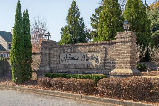 748 HAWKINS CREEK Drive, Jefferson, GA 30549
