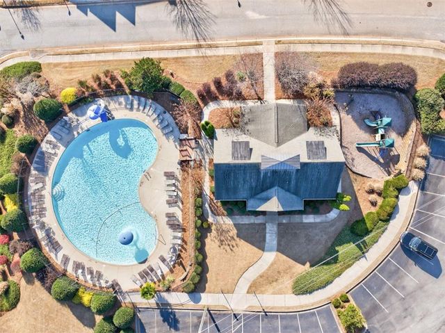 748 HAWKINS CREEK Drive, Jefferson, GA 30549