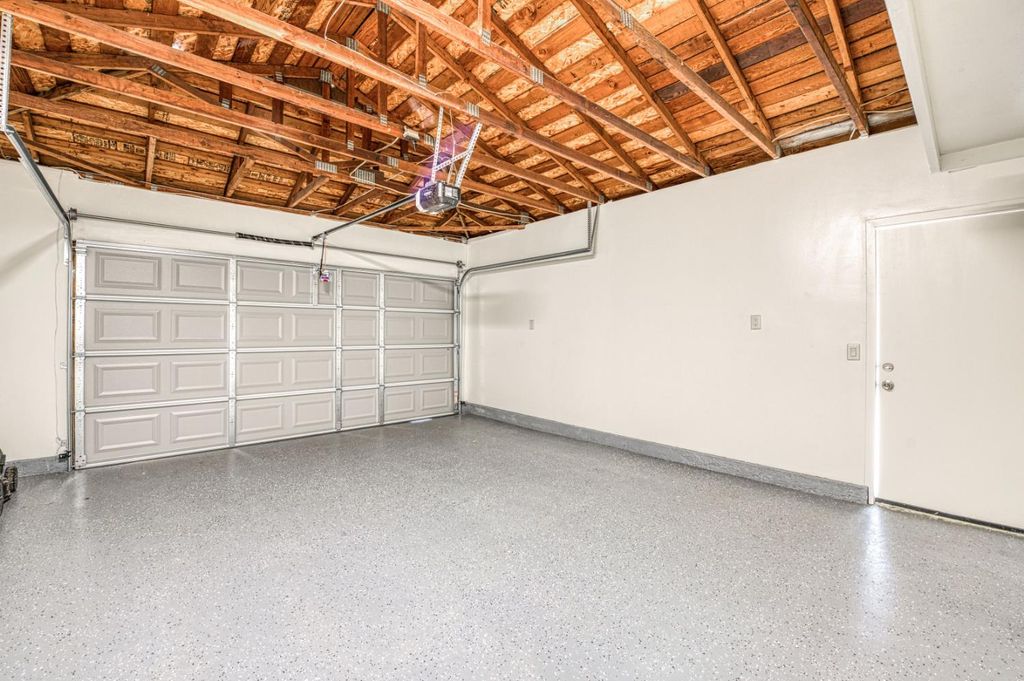 Image 19 of property listing at 2612 Purdue Avenue, Clovis, CA 93611