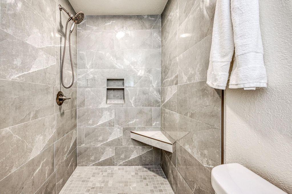 Image 25 of property listing at 2612 Purdue Avenue, Clovis, CA 93611