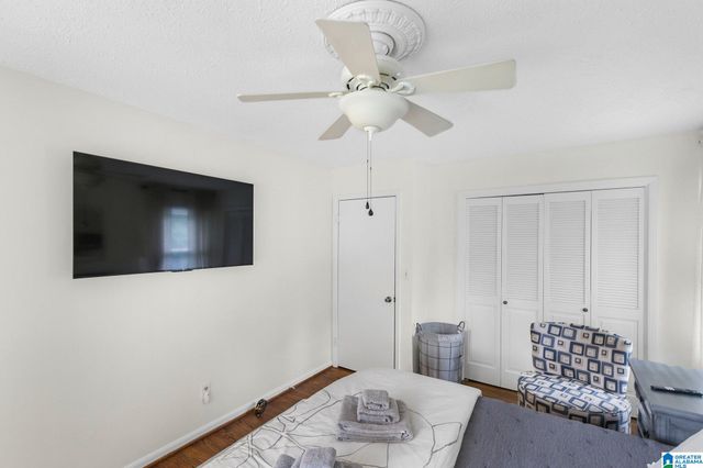 2464 VALE DRIVE, Birmingham, AL 35244