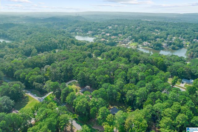2464 VALE DRIVE, Birmingham, AL 35244