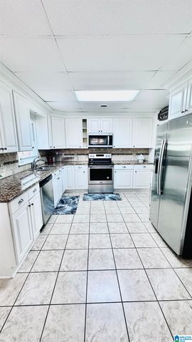2464 VALE DRIVE, Birmingham, AL 35244