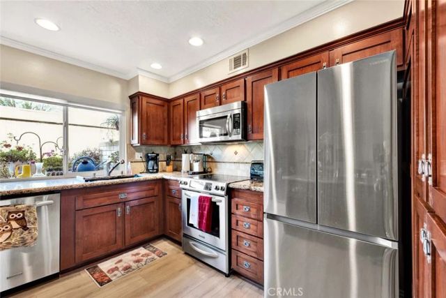 10308 Columbia River Court, Fountain Valley, CA 92708