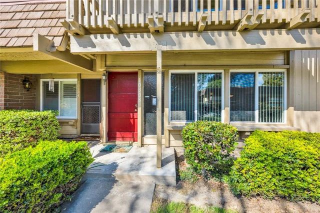 10308 Columbia River Court, Fountain Valley, CA 92708