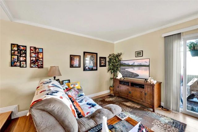 10308 Columbia River Court, Fountain Valley, CA 92708