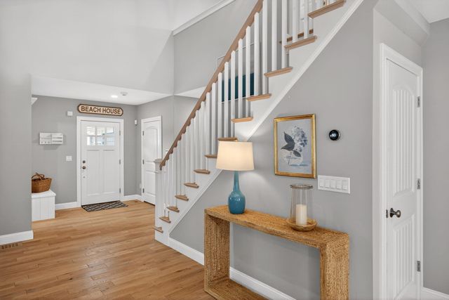 15 Rosewood Circle, Mashpee, MA 02649