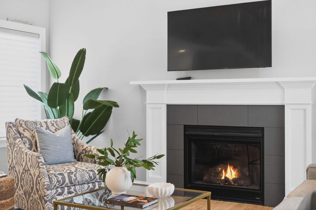 15 Rosewood Circle, Mashpee, MA 02649