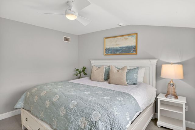 15 Rosewood Circle, Mashpee, MA 02649