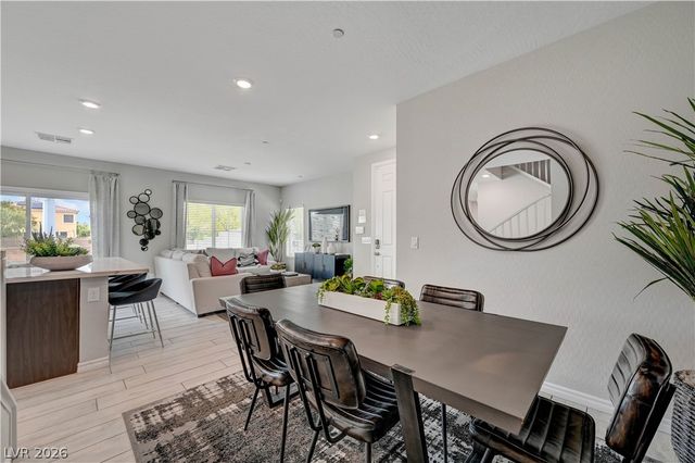 7334 North Decatur Boulevard 2, Las Vegas, NV 89131