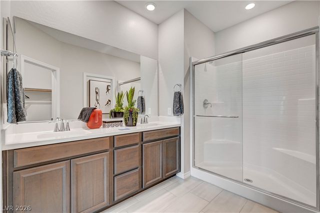 7334 North Decatur Boulevard 2, Las Vegas, NV 89131