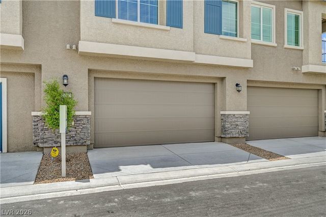 7334 North Decatur Boulevard 2, Las Vegas, NV 89131