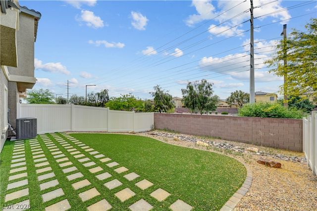 7334 North Decatur Boulevard 2, Las Vegas, NV 89131