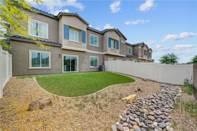 7334 North Decatur Boulevard 2, Las Vegas, NV 89131