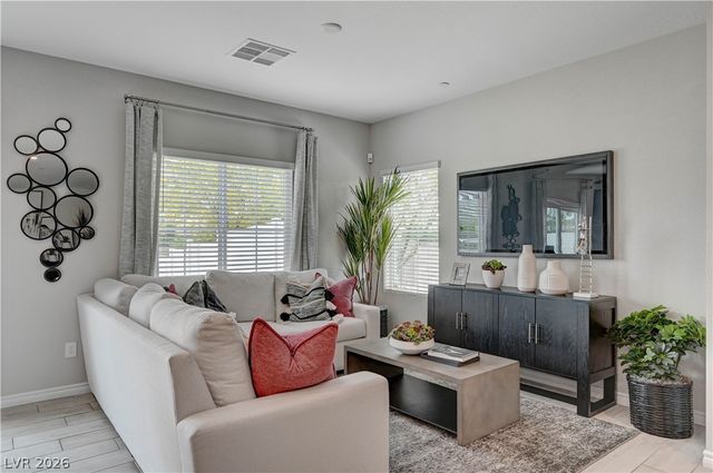 7334 North Decatur Boulevard 2, Las Vegas, NV 89131