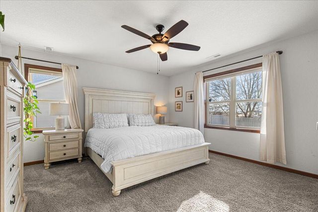 1155 Ellys WAY, Slinger, WI 53086