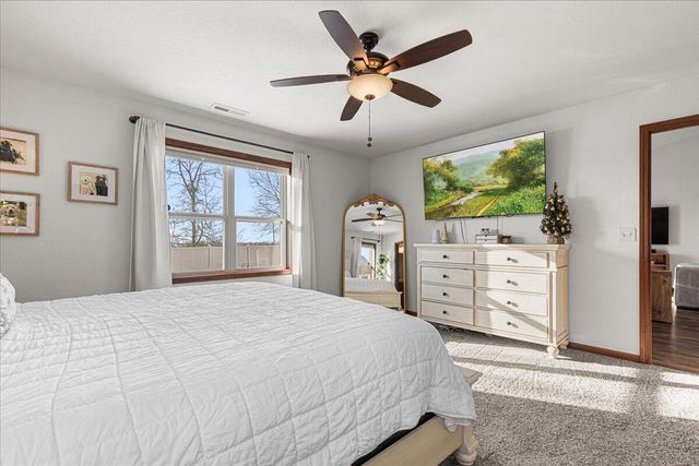 1155 Ellys WAY, Slinger, WI 53086