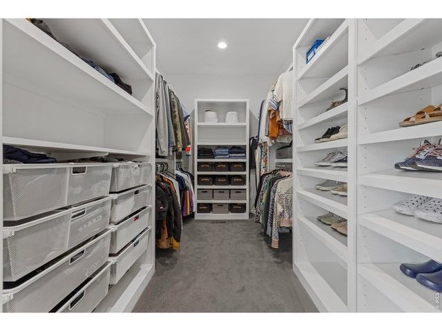 8675 Summerlin Pl, Longmont, CO 80503