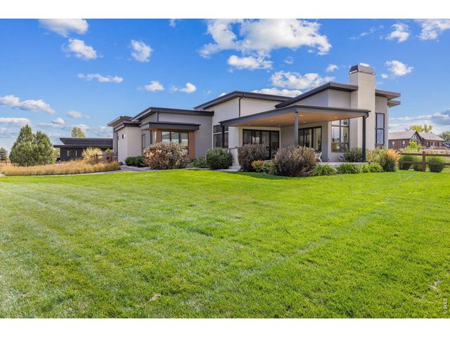 8675 Summerlin Pl, Longmont, CO 80503