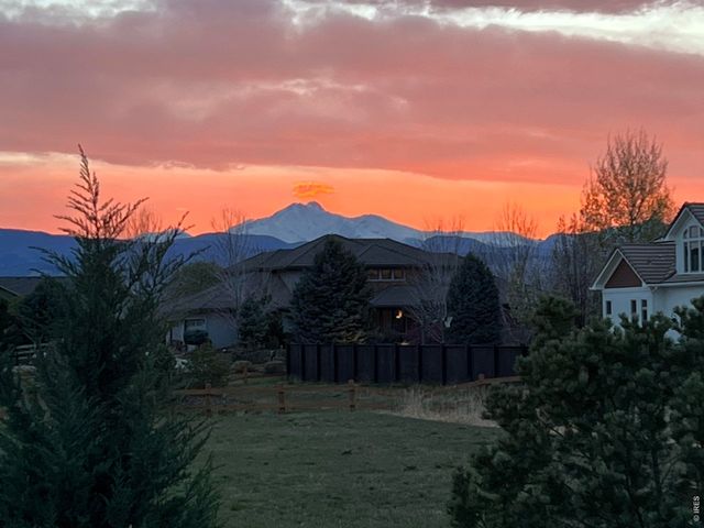 8675 Summerlin Pl, Longmont, CO 80503