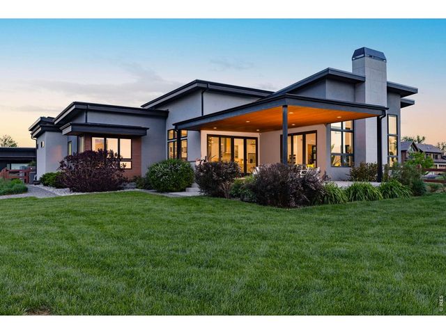 8675 Summerlin Pl, Longmont, CO 80503